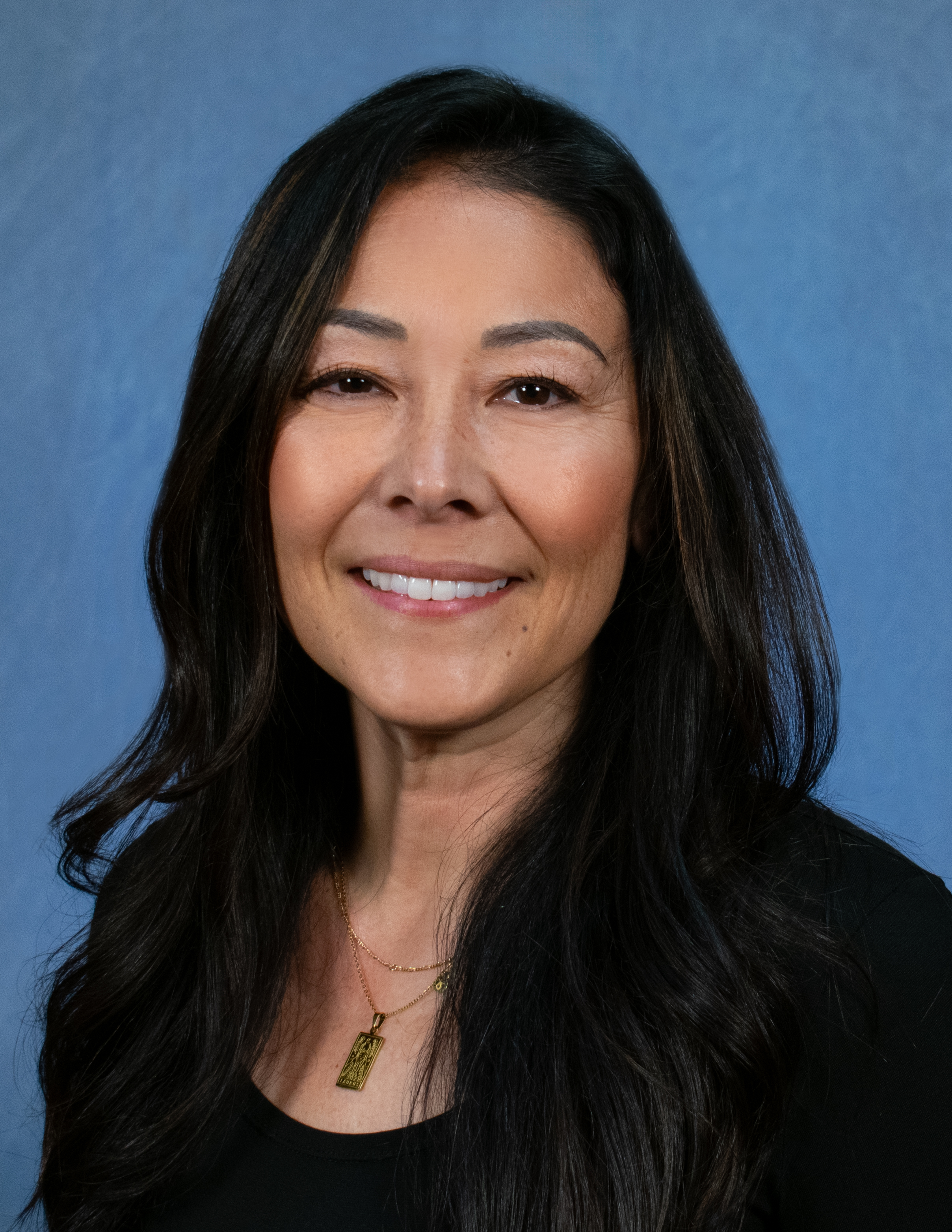 24-25_Emiko Taylor.jpg